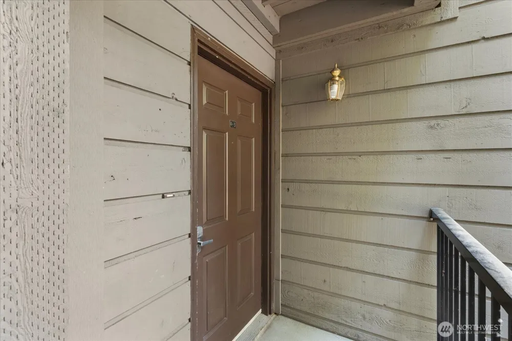 12517 NE 23rd Place #A3 Bellevue, WA 98005