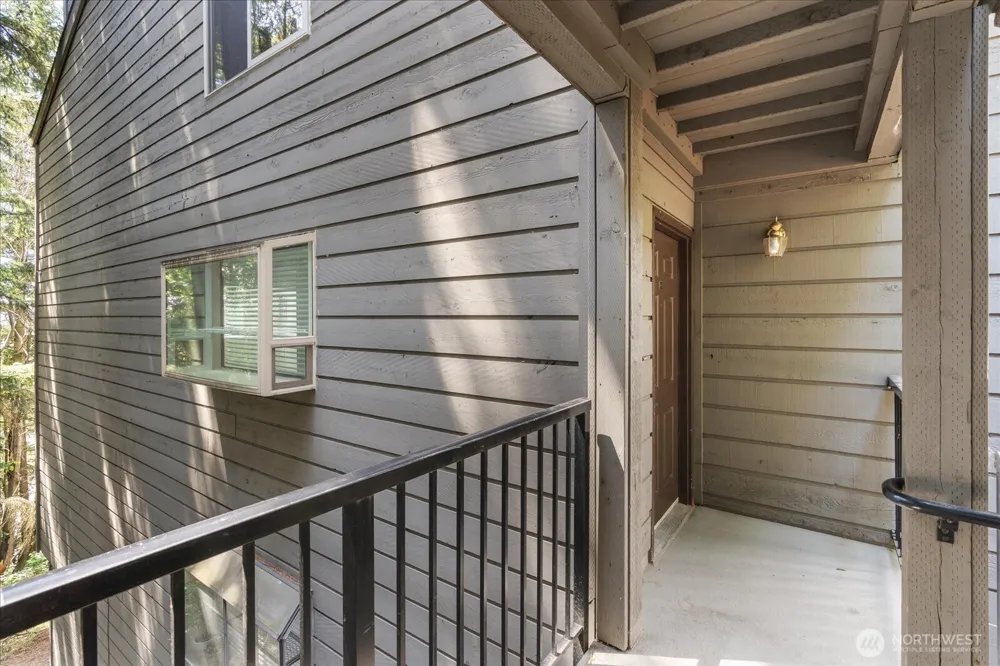 12517 NE 23rd Place #A3 Bellevue, WA 98005
