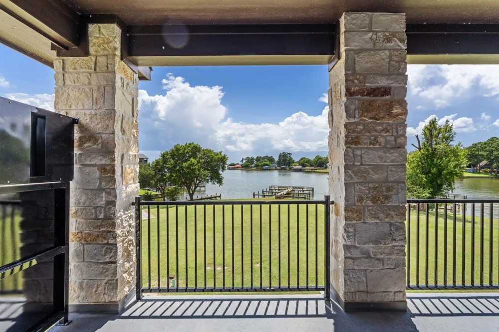 2112 Fm 3186 D4 #D4 Onalaska, TX 77360