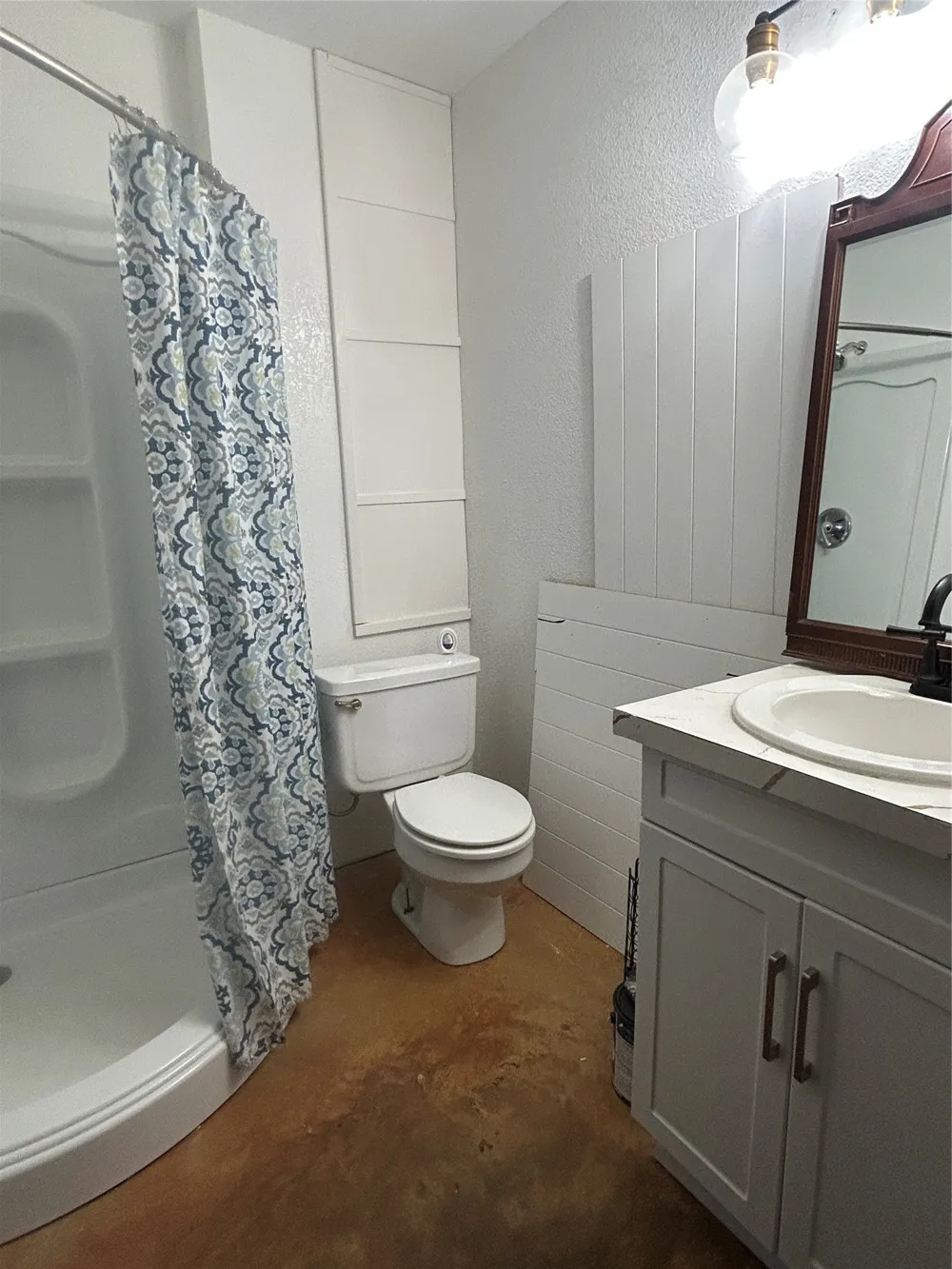 495 FM 2005 Goldthwaite, TX 76844