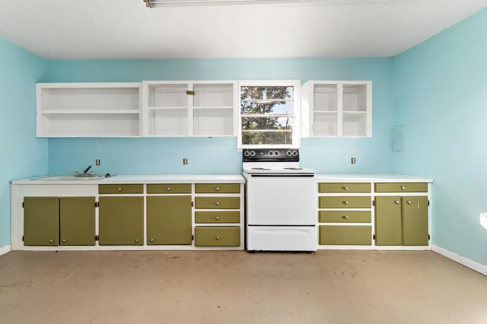 11933 Fm 777 Jasper, TX 75951