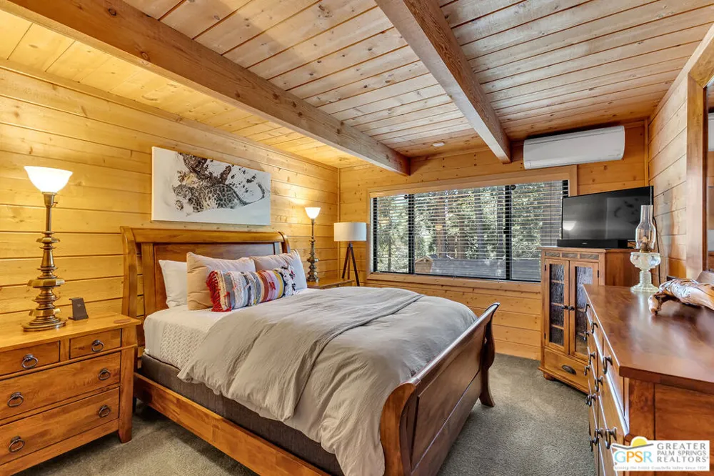 24924 Fern Valley Road Idyllwild, CA 92549