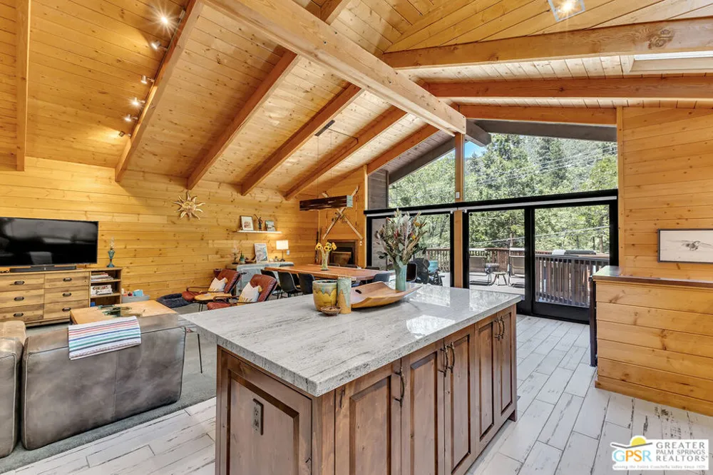 24924 Fern Valley Road Idyllwild, CA 92549