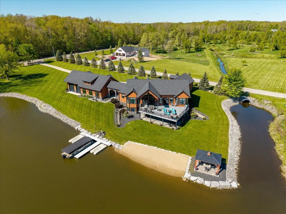 8750 Dalton Road Onsted, MI 49265