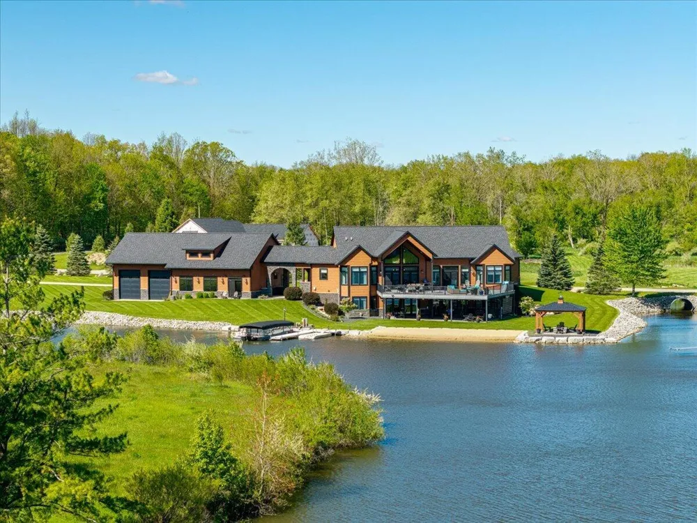 8750 Dalton Road Onsted, MI 49265