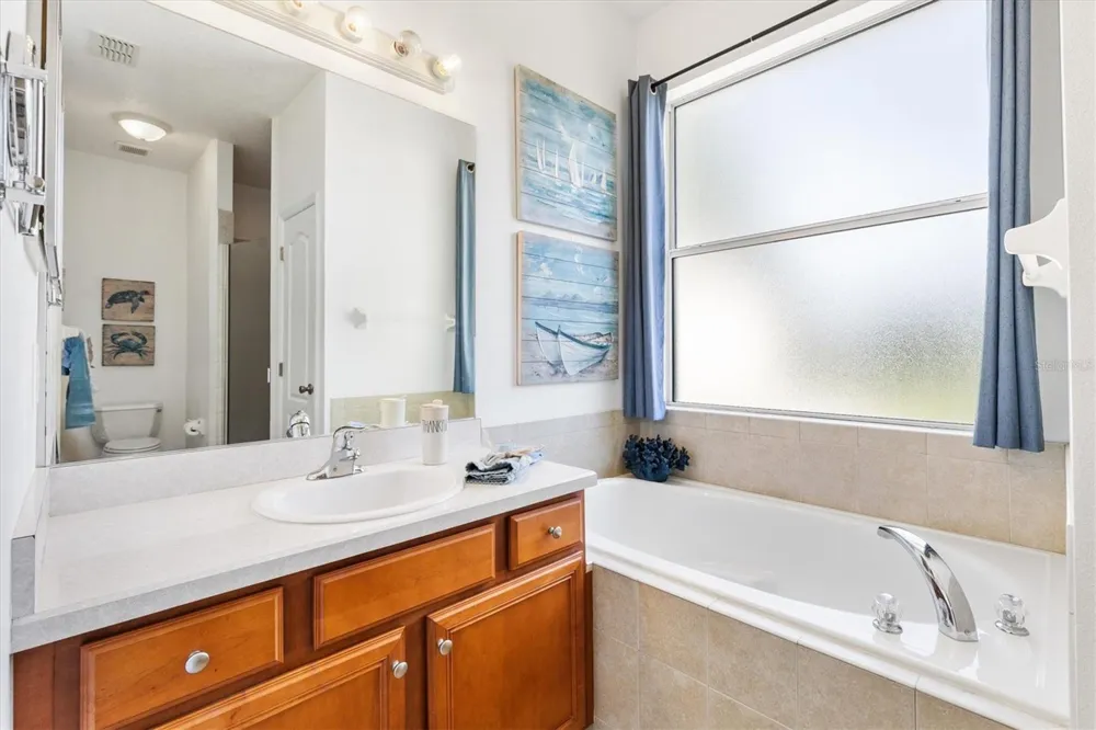 12107 EAGLE POINT COURT Leesburg, FL 34788