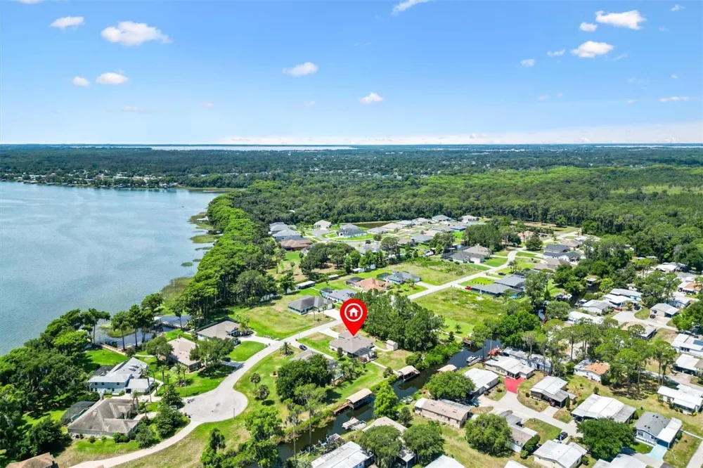 12107 EAGLE POINT COURT Leesburg, FL 34788