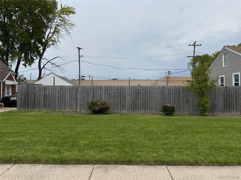 GEORGIA ST Roseville City, MI 48066