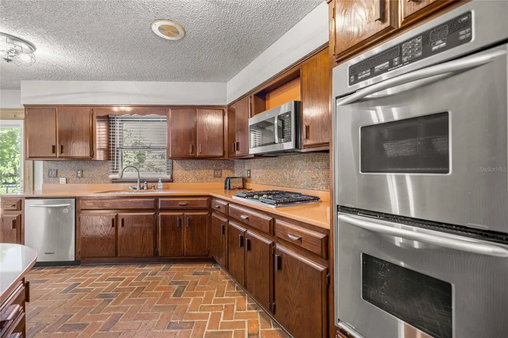 12670 N US HIGHWAY 27 ocala, FL 34482