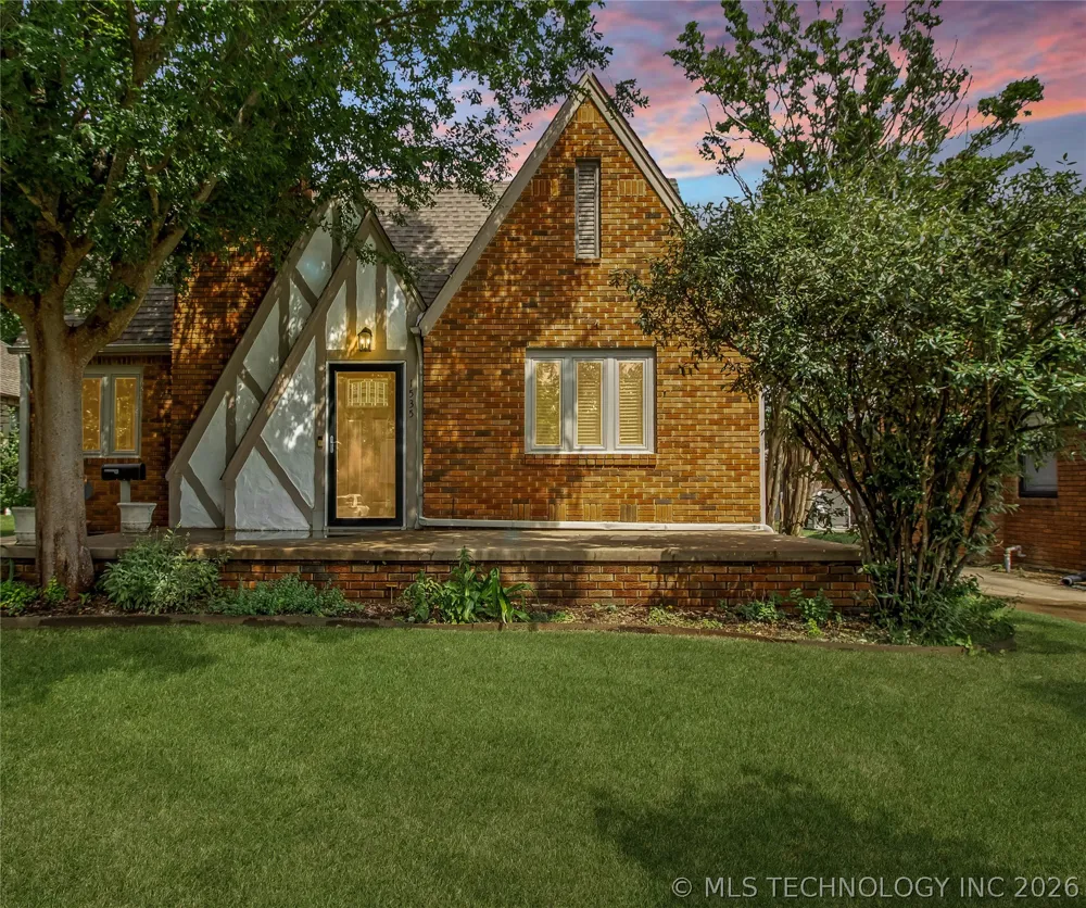 1535 S Delaware Place Tulsa, OK 74104