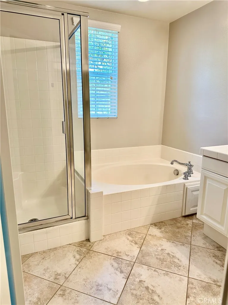 21 Durlston Ladera Ranch, CA 92694