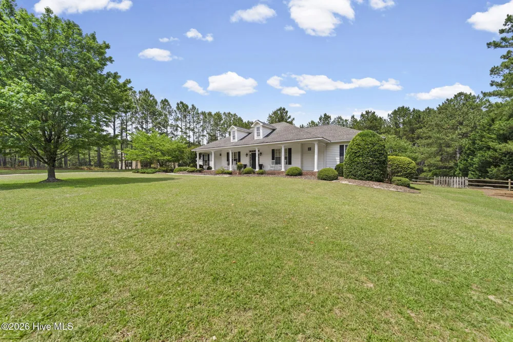 139 Broken Ridge Trail West End, NC 27376