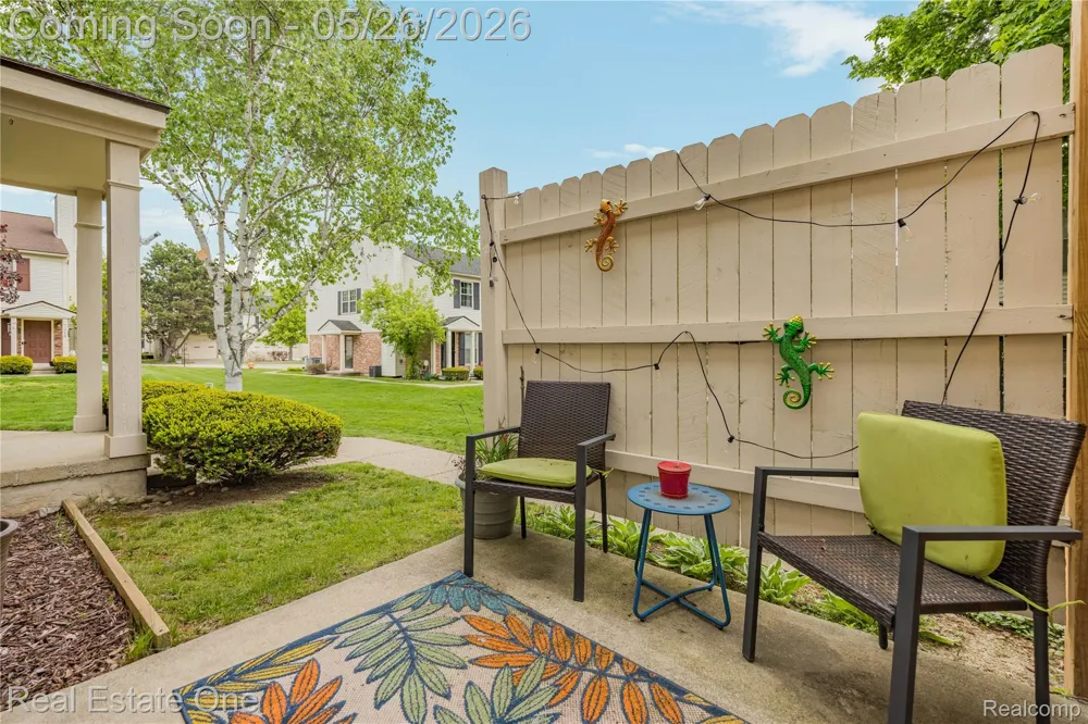 7736 Lake Ridge Drive Waterford Charter Township, MI 48327