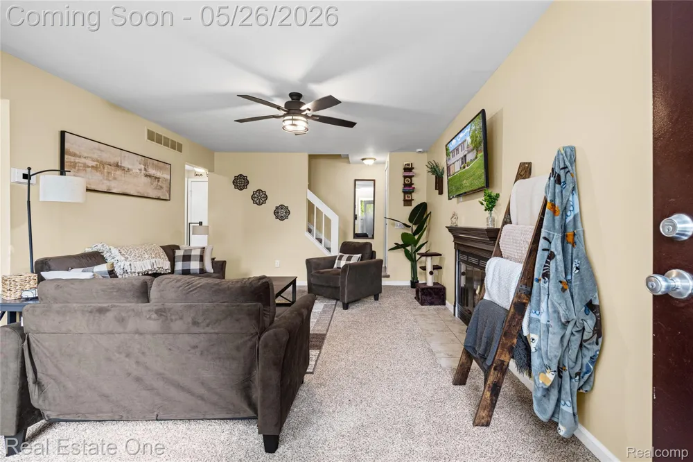 7736 Lake Ridge Drive Waterford Charter Township, MI 48327