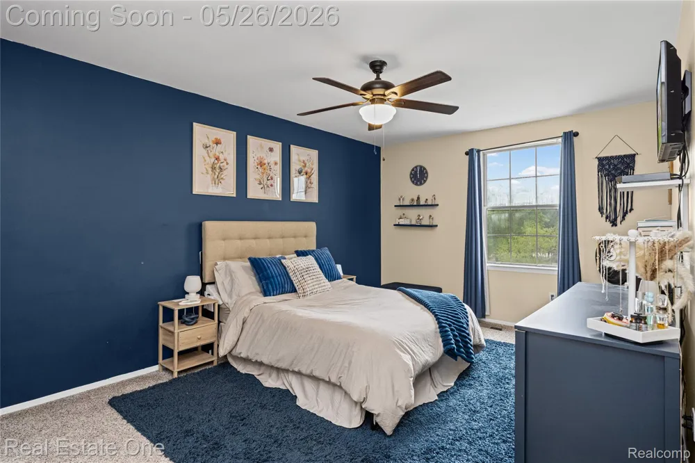 7736 Lake Ridge Drive Waterford Charter Township, MI 48327