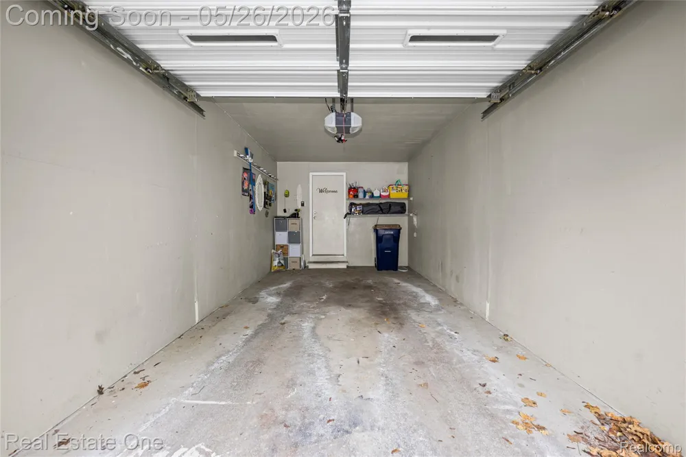 7736 Lake Ridge Drive Waterford Charter Township, MI 48327