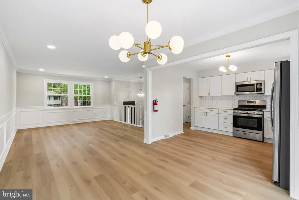 250 FAIRVIEW AVENUE West Berlin, NJ 08091