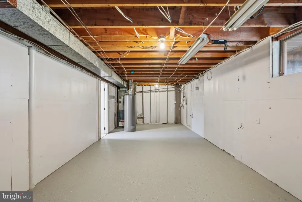 250 FAIRVIEW AVENUE West Berlin, NJ 08091