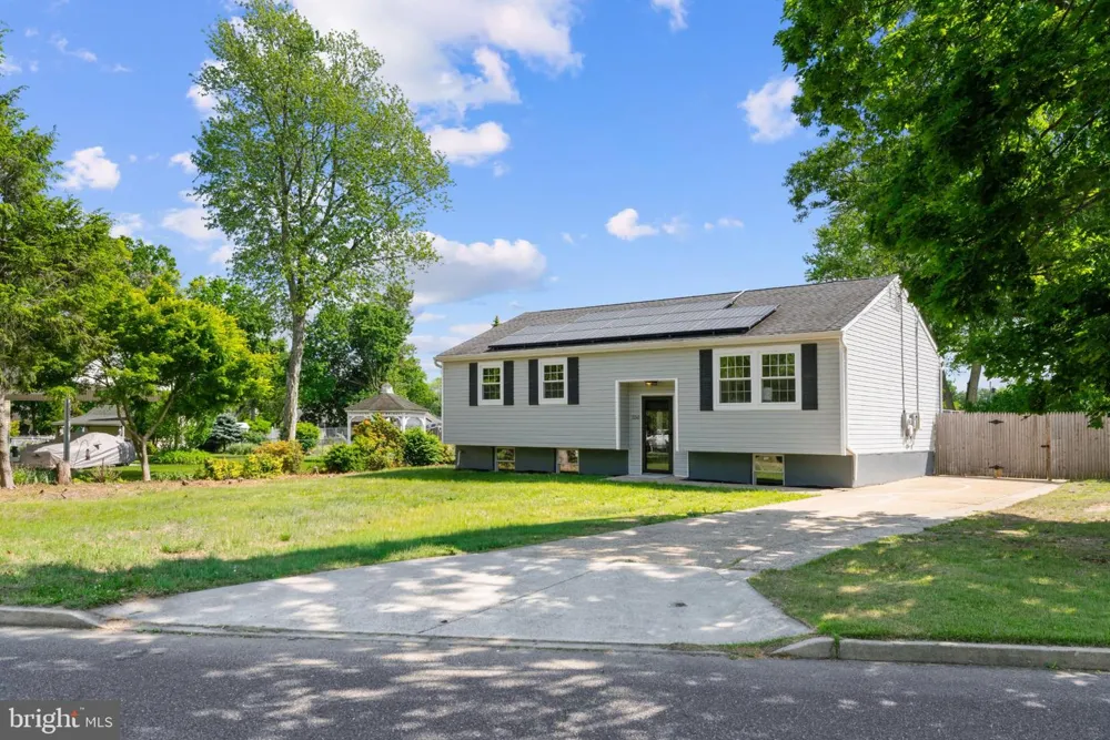 250 FAIRVIEW AVENUE West Berlin, NJ 08091