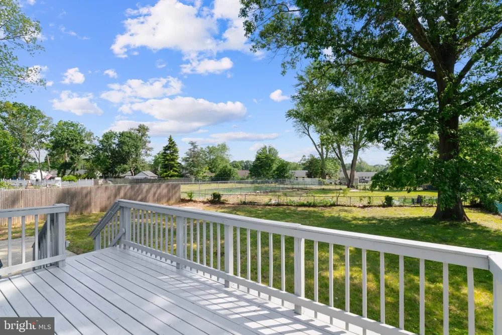 250 FAIRVIEW AVENUE West Berlin, NJ 08091