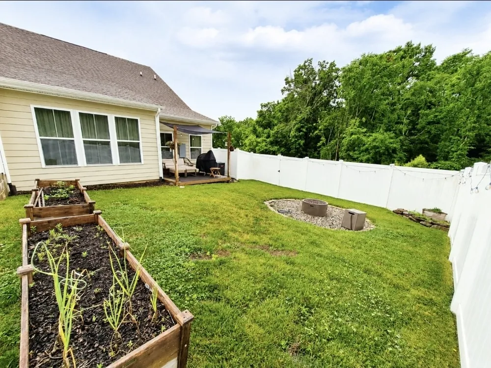 385 S Downs Cir Goodlettsville, TN 37072