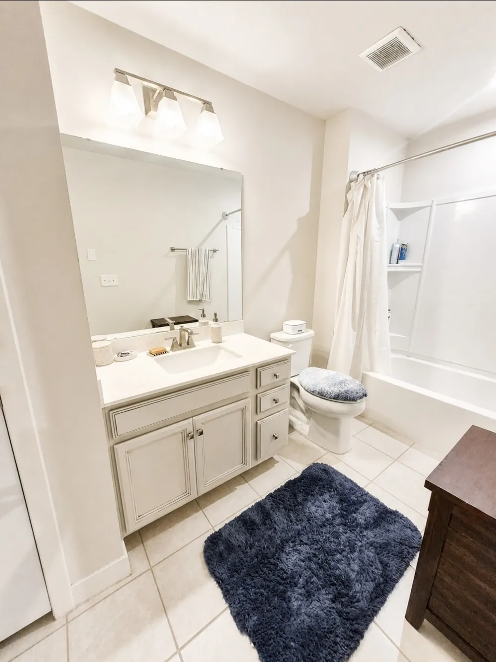 385 S Downs Cir Goodlettsville, TN 37072