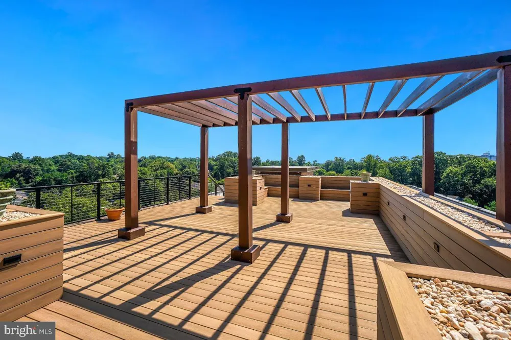 1900 LYTTONSVILLE ROAD #114 Silver Spring, MD 20910
