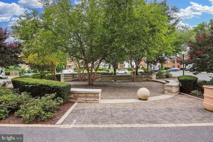 1900 LYTTONSVILLE ROAD #114 Silver Spring, MD 20910