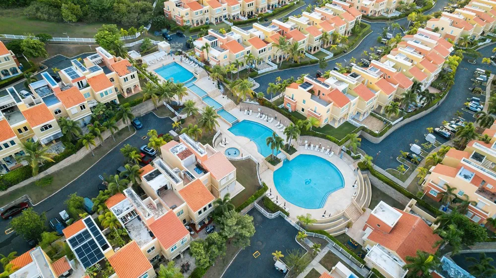 90 CANDELERO DR #84 Humacao, PR 00791
