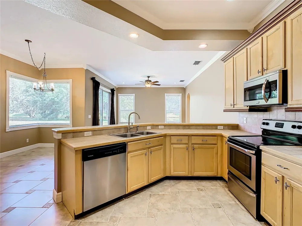 4925 BRIGHTMOUR CIRCLE Orlando, FL 32837