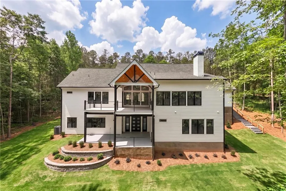 101 Attwater Circle Dawsonville, GA 30534