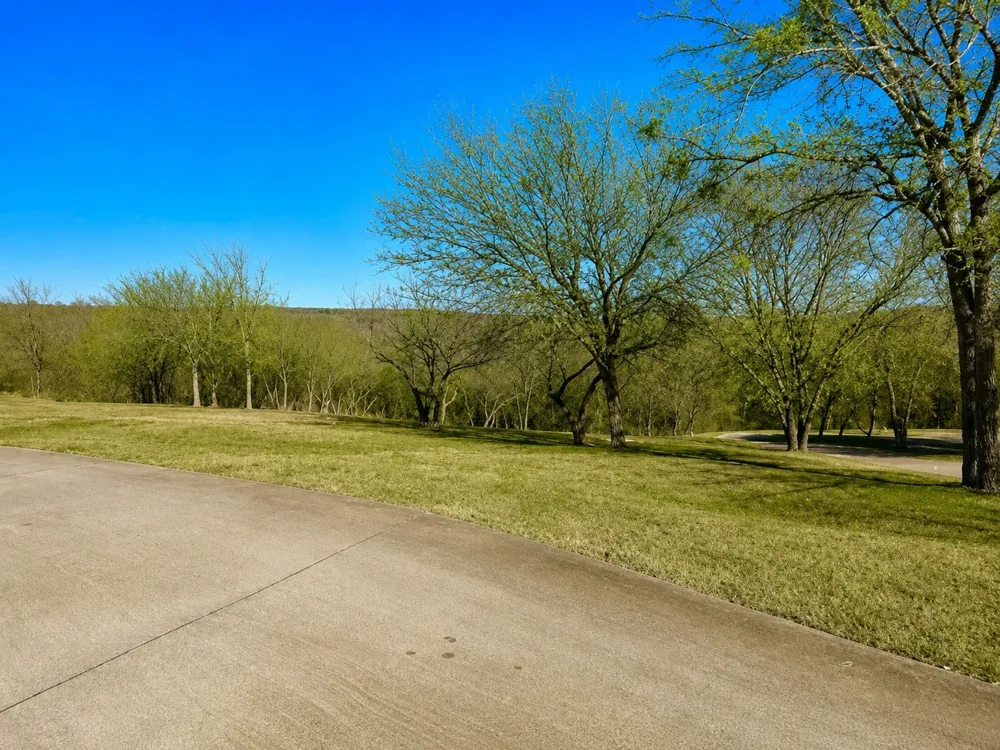 2955 Sonterra Drive Cedar Hill, TX 75104