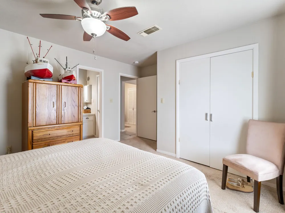 1103 Green Avenue Palacios, TX 77465