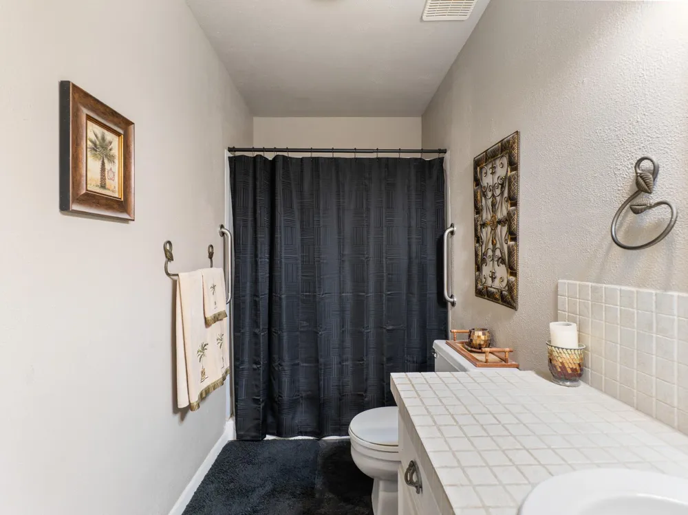 1103 Green Avenue Palacios, TX 77465