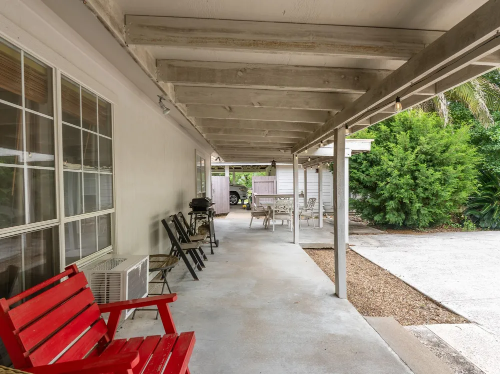 1103 Green Avenue Palacios, TX 77465