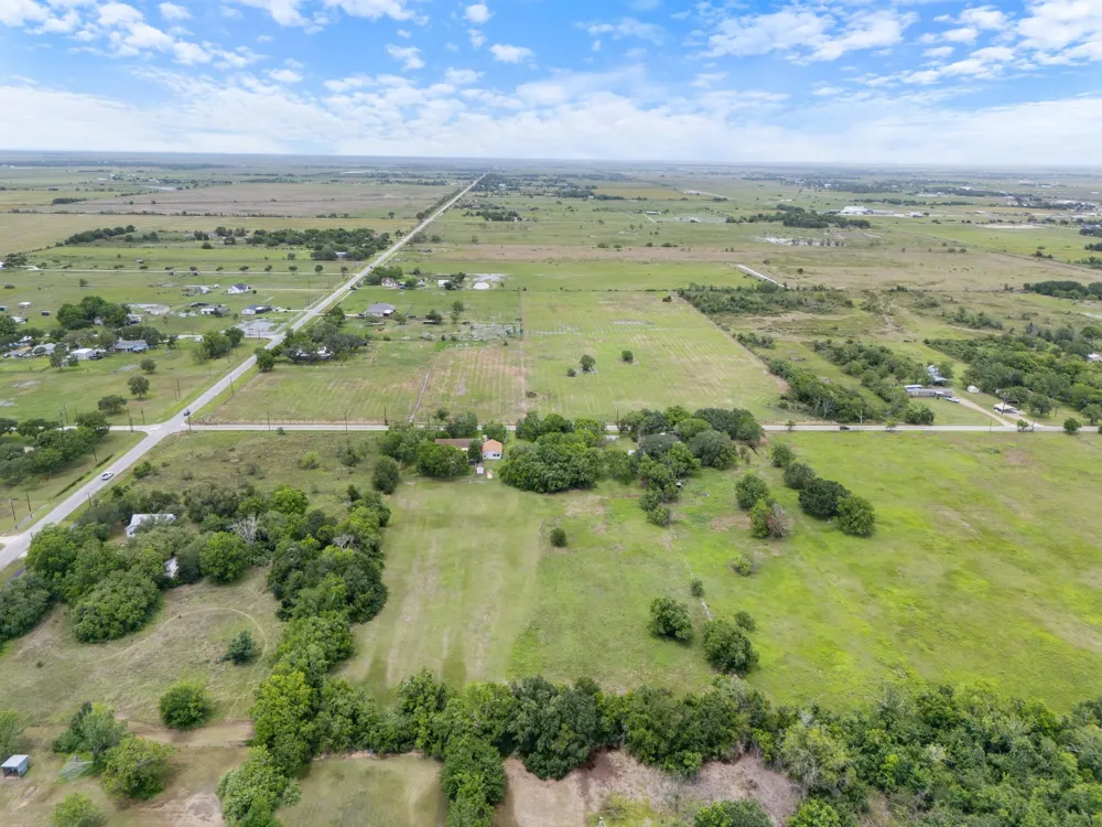 1103 Green Avenue Palacios, TX 77465