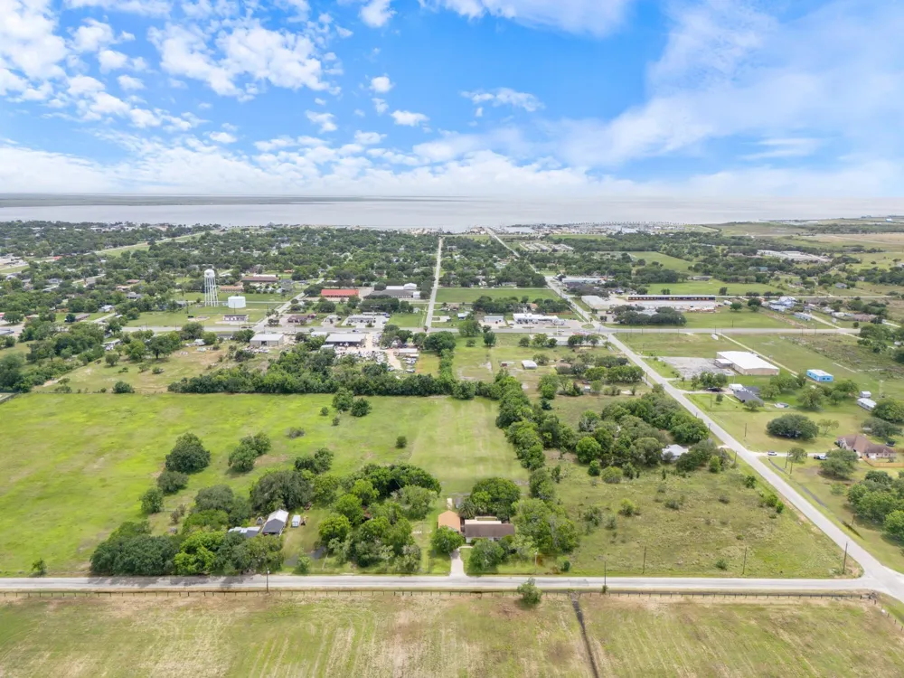 1103 Green Avenue Palacios, TX 77465