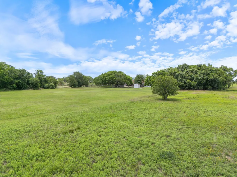 1103 Green Avenue Palacios, TX 77465
