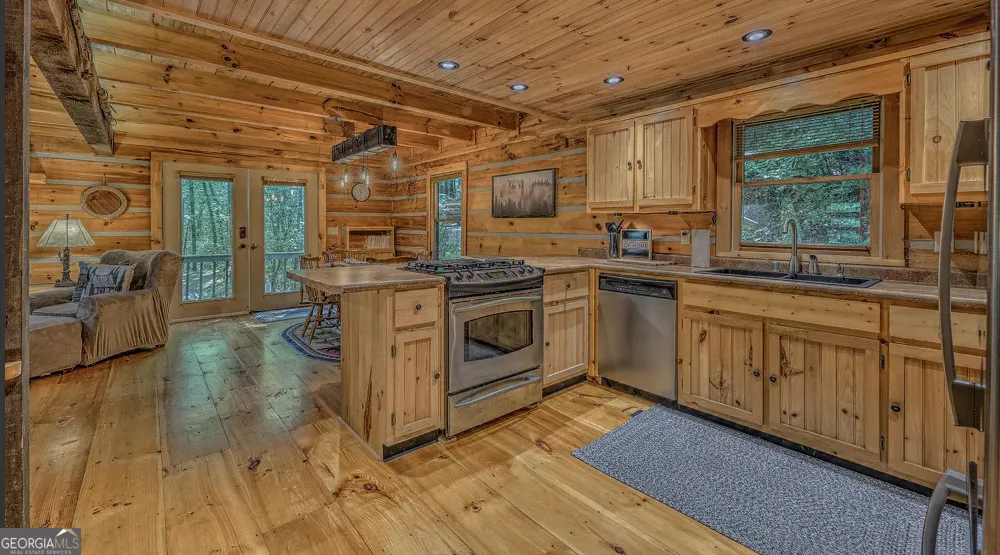 30 Stanley Creek XING Cherry Log, GA 30522