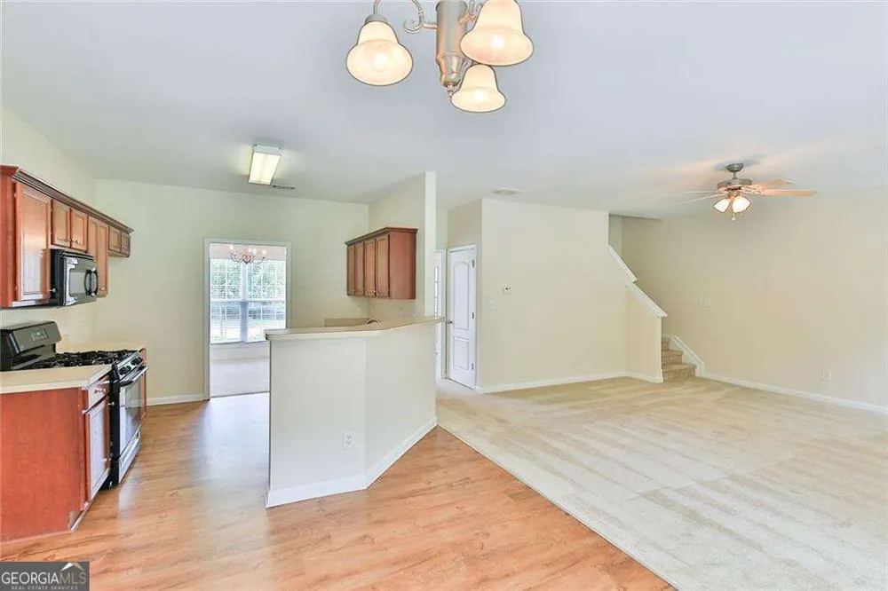 893 Port West DR Auburn, GA 30011