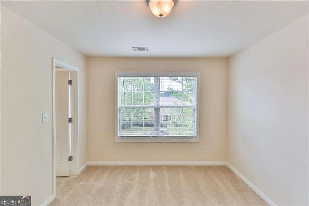 893 Port West DR Auburn, GA 30011