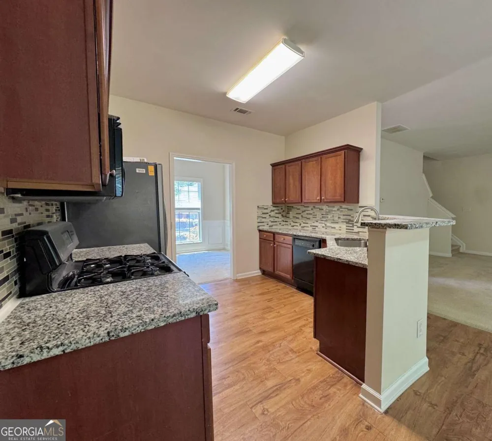 893 Port West DR Auburn, GA 30011