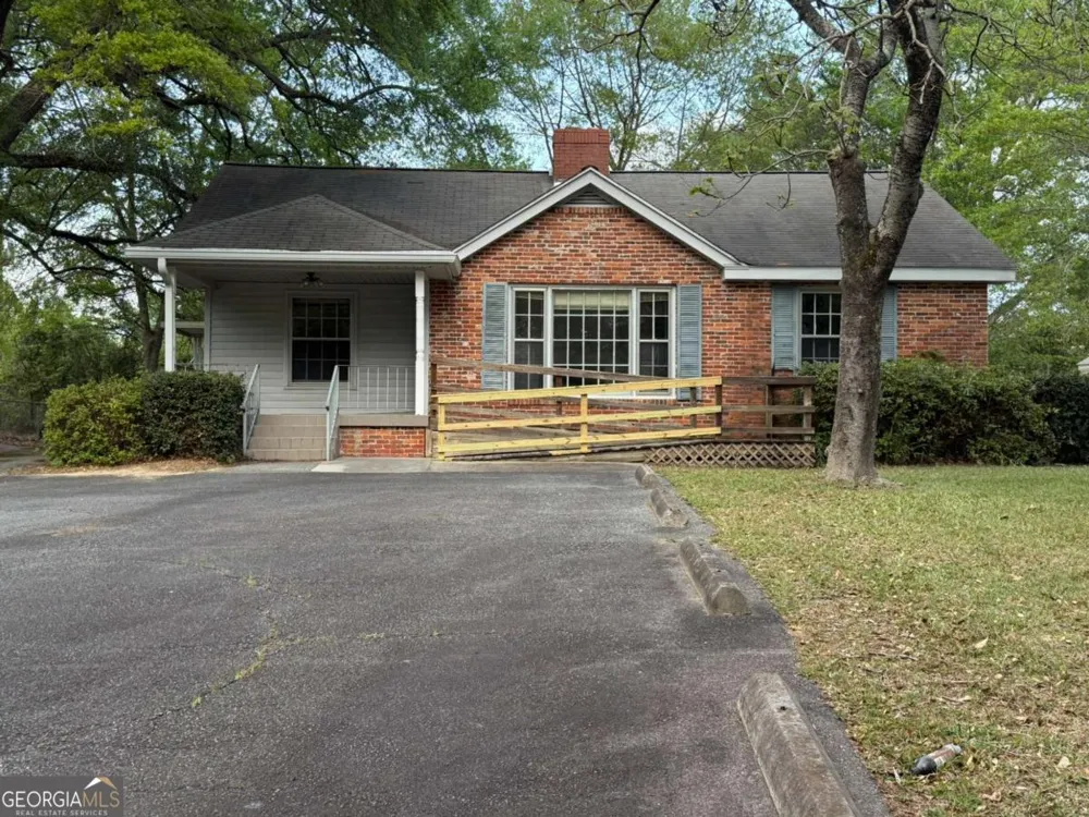109 Vernon ST Dublin, GA 31021