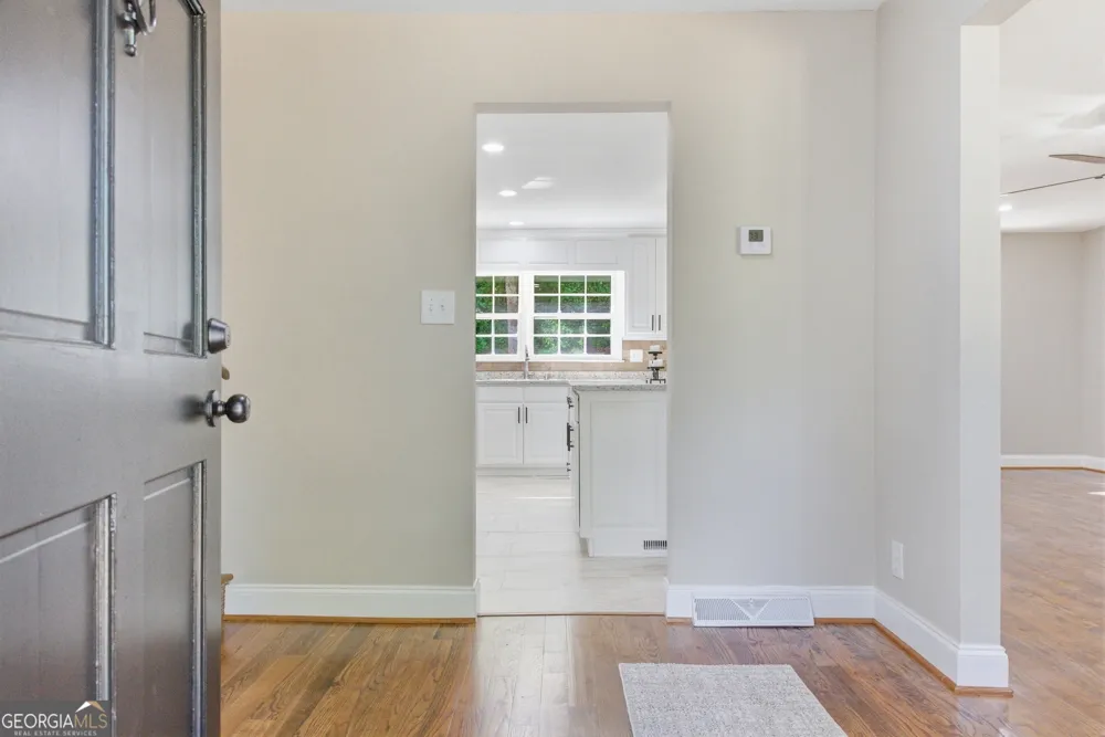 54 Stonewood FRST Toccoa, GA 30577