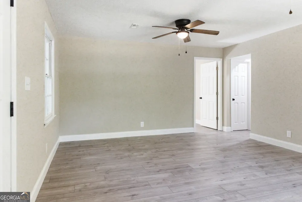 54 Stonewood FRST Toccoa, GA 30577