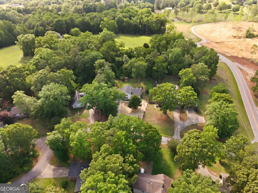 54 Stonewood FRST Toccoa, GA 30577