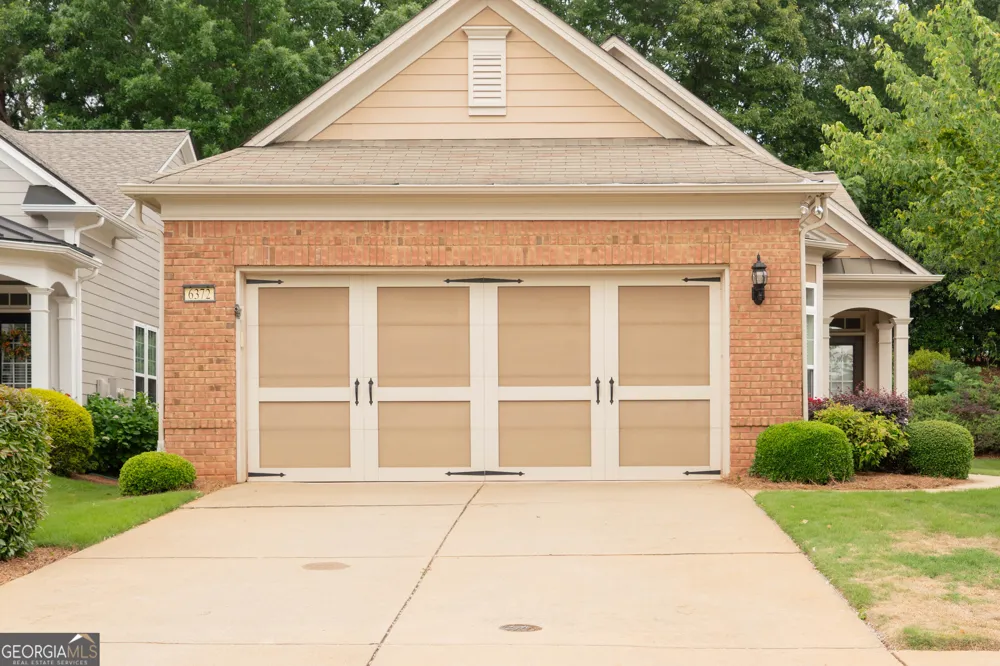 6372 Rockpoint LN Hoschton, GA 30548