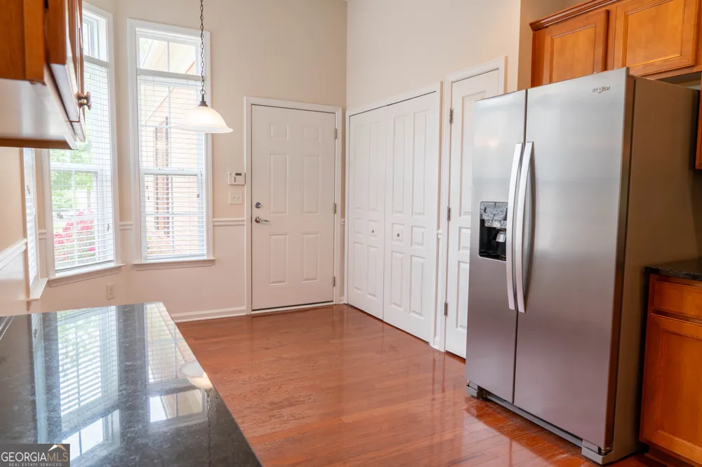 6372 Rockpoint LN Hoschton, GA 30548