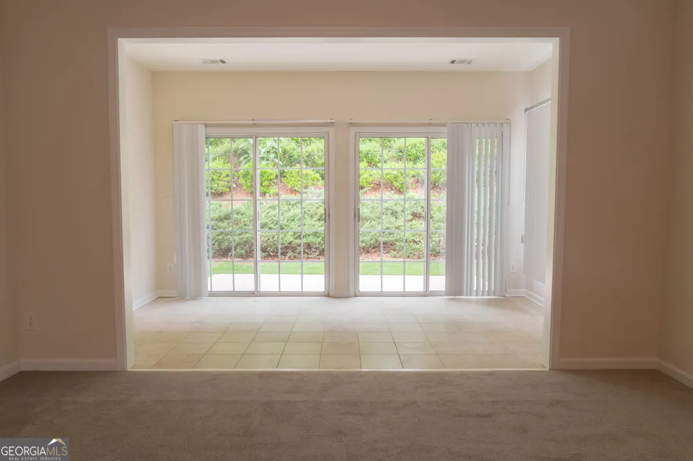 6372 Rockpoint LN Hoschton, GA 30548