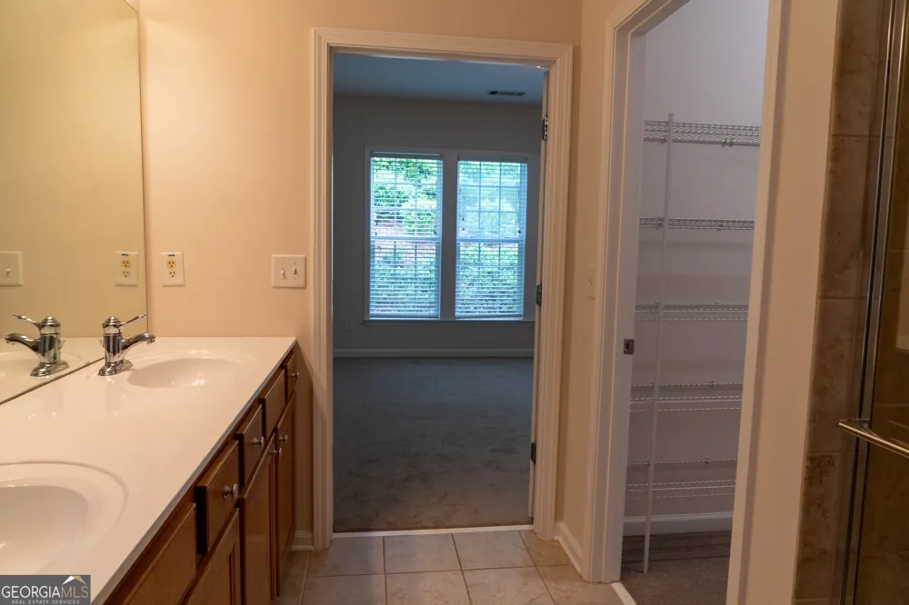 6372 Rockpoint LN Hoschton, GA 30548
